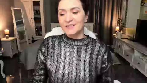 Ana online show from February 9, 1:25 pm