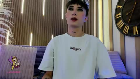 Ari  online show from November 21, 1:21 pm