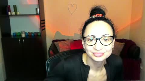 Snapshot of arianna_tifany chatting on January 8, 9:21 am Arianna online show from January 8, 9:21 am