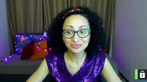 Snapshot of arianna_tifany chatting on January 13, 9:30 am Arianna online show from January 13, 9:30 am