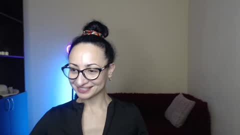 Snapshot of arianna_tifany chatting on February 5, 5:41 am Arianna online show from February 5, 5:41 am