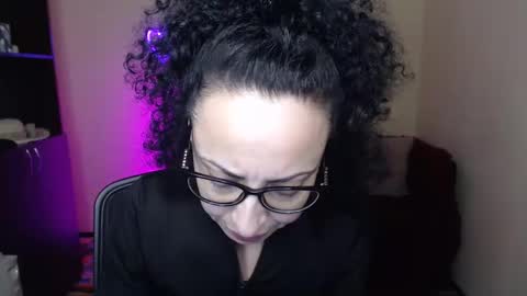 Snapshot of arianna_tifany chatting on February 9, 3:00 am Arianna online show from February 9, 3:00 am