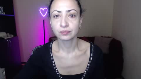 Snapshot of arianna_tifany chatting on February 10, 6:20 am Arianna online show from February 10, 6:20 am