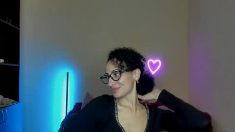 Snapshot of arianna_tifany chatting on March 7, 2:57 am Arianna online show from March 7, 2:57 am
