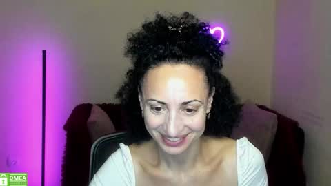 Snapshot of arianna_tifany chatting on September 9, 5:45 pm Arianna online show from September 9, 5:45 pm