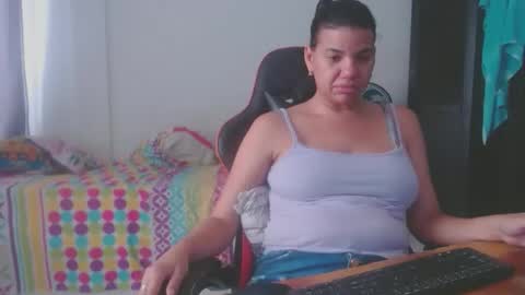 ariannaloovel online show from March 12, 6:25 pm