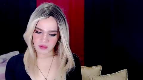 ARIANNE CUMS  online show from December 4, 6:22 am