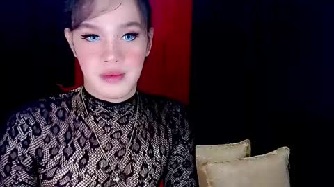 ARIANNE CUMS  online show from December 15, 10:28 am