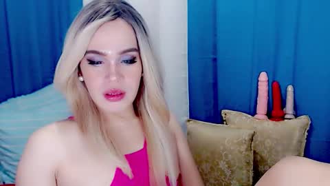 ARIANNE CUMS  online show from December 16, 10:42 am