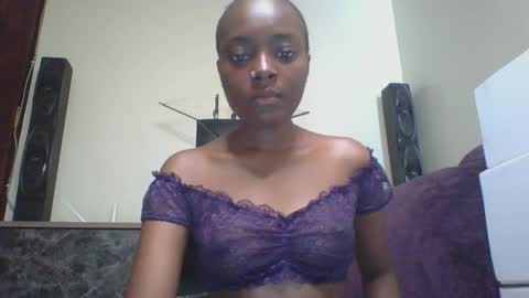 Snapshot of ariax_a chatting on April 14, 5:46 am Tight pussy online show from April 14, 5:46 am