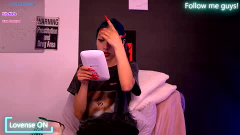 Aria  online show from September 9, 8:08 pm