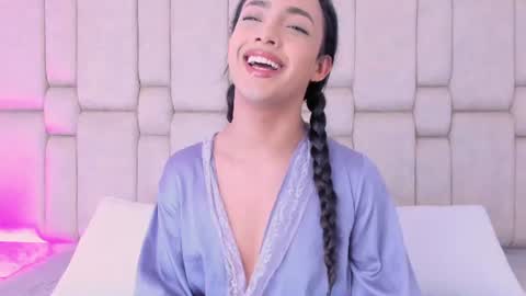 Welcome to Ari room online show from July 10, 9:28 pm