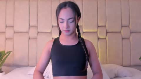 Welcome to Ari room online show from July 12, 8:00 pm