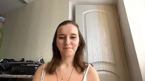 Snapshot of ariehamalainen chatting on July 9, 8:29 am Mia online show from July 9, 8:29 am