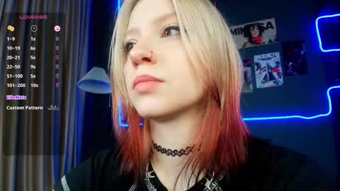 Snapshot of arielabradberry chatting on March 26, 2:44 pm Ariel online show from March 26, 2:44 pm