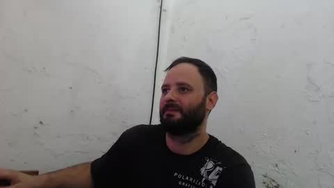 Snapshot of arield85 chatting on January 28, 5:46 pm Ariel online show from January 28, 5:46 pm