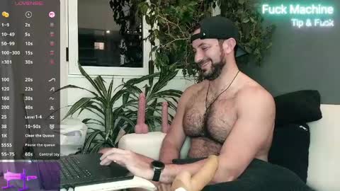 Ariel online show from May 30, 9:56 pm