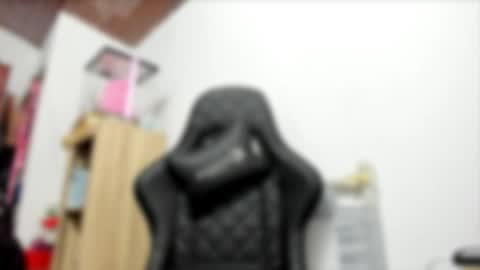 Stephany  online show from April 29, 2:26 am