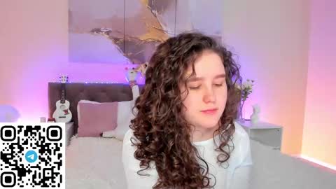 Ariella GTM3  Tue Wed Thu Fri Sat  0400 am-1030pm online show from December 18, 4:20 am