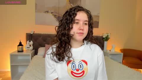 Ariella GTM3  Tue Wed Thu Fri Sat  0400 am-1030pm online show from February 3, 1:09 am