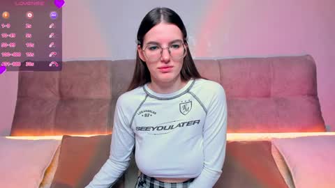 Ariella online show from December 2, 3:58 am