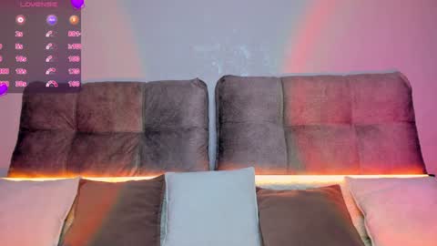 Ariella online show from December 10, 4:13 am