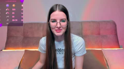 Ariella online show from December 16, 1:21 am