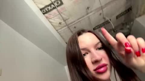 Ariel online show from March 15, 6:52 am