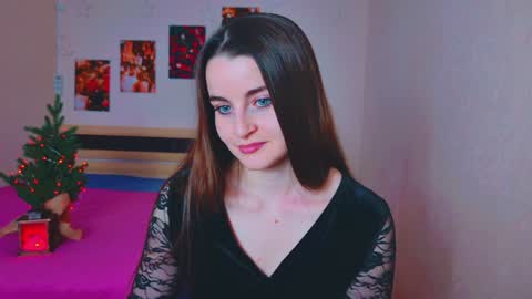arielstonks_lovee online show from December 20, 5:36 am