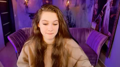 arielsykes online show from October 11, 6:28 pm