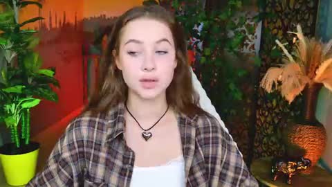 Snapshot of arielsykes chatting on June 13, 6:11 am arielsykes online show from June 13, 6:11 am