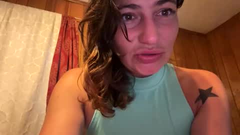 Snapshot of arielwyld chatting on September 24, 3:37 pm ariel colin when hes here online show from September 24, 3:37 pm