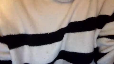 Snapshot of arielwyld chatting on November 18, 8:24 pm ariel colin when hes here online show from November 18, 8:24 pm