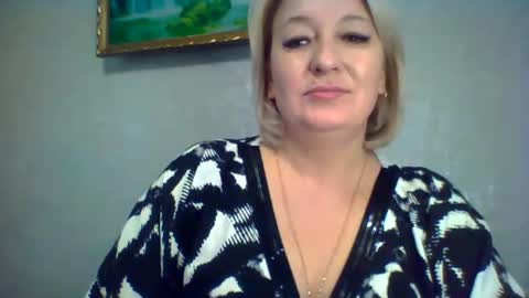 ArielXLoveresss online show from November 1, 6:48 am