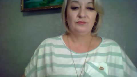 ArielXLoveresss online show from November 20, 8:36 am