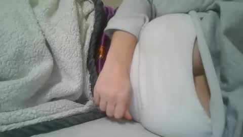 ariesfirebaby online show from December 24, 5:27 am