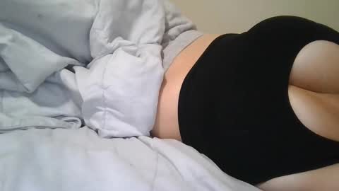 ariesfirebaby online show from September 26, 7:07 pm