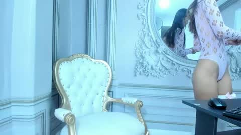 Snapshot of arietta_skinny chatting on March 22, 3:26 pm Arietta online show from March 22, 3:26 pm