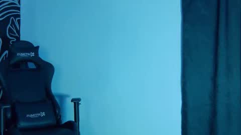 Ari online show from February 25, 7:58 pm