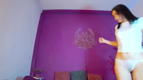 Ari online show from January 5, 7:28 pm