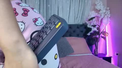 Ariia sweett online show from March 25, 3:56 am