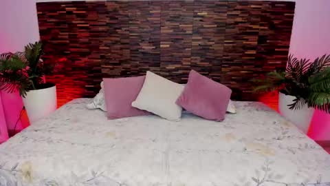 Snapshot of ariiaa_1 chatting on March 20, 3:00 am ARIANNA online show from March 20, 3:00 am