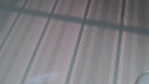 Snapshot of ariiel_blossoom chatting on November 27, 1:35 pm ariiel_blossoom online show from November 27, 1:35 pm