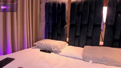 Ari Vega online show from November 30, 5:00 am