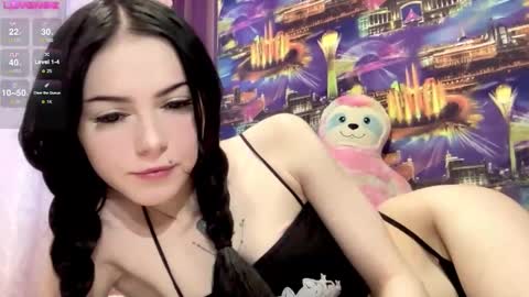 Arinka online show from December 18, 6:32 am