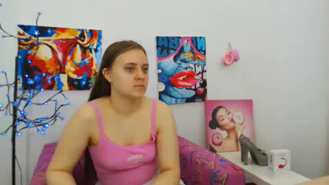 Snapshot of arinabelle chatting on June 11, 6:06 pm arinabelle online show from June 11, 6:06 pm