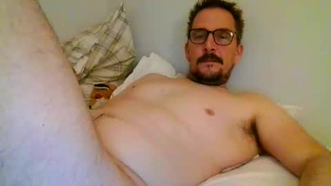 ariparikrigsmann online show from January 5, 1:13 am