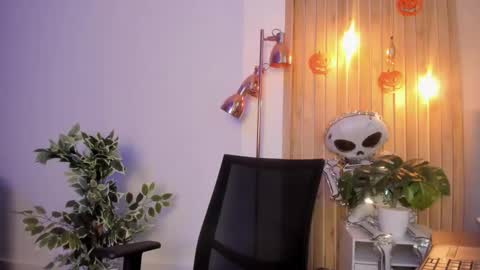 Ari Robert online show from October 13, 3:17 am