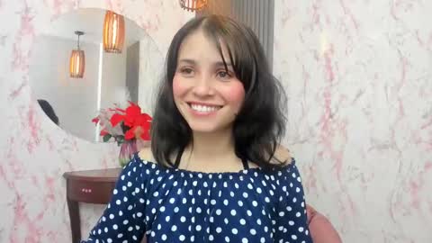 Snapshot of arisha_lee2 chatting on January 10, 1:10 am arisha_lee2 online show from January 10, 1:10 am