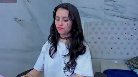 Snapshot of arisha_lee2 chatting on June 5, 1:45 am arisha_lee2 online show from June 5, 1:45 am